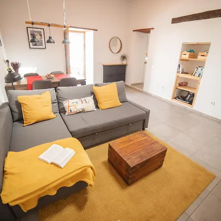 Casa Del Mercado * Haría